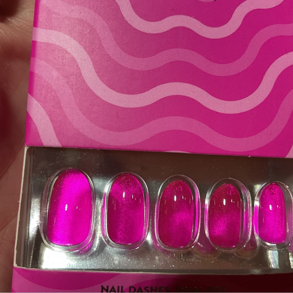 Vibrant Pink Nail Dashes